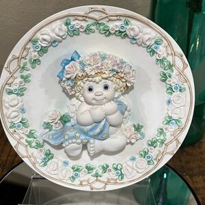 Dreamsicles collectible Plate: Cuddle Up.